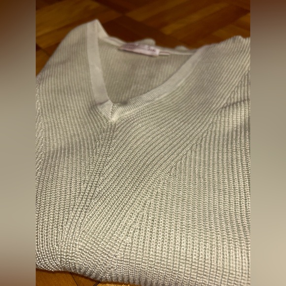 One on one | knit light green tank v-neck cotton blend | size M - Picture 3 of 8
